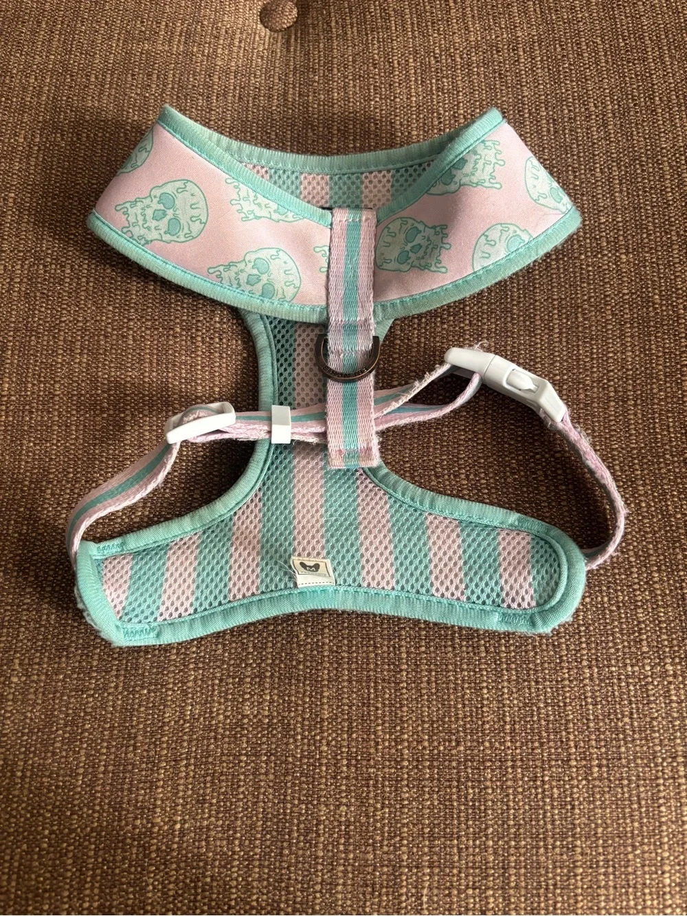Frenchie Bulldog Reversible Pink/Mint Skull Drip Medium Dog Harness
